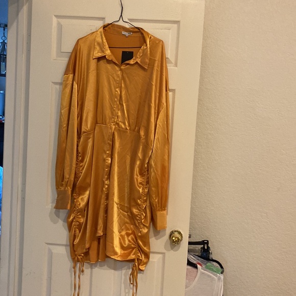 Boho Plus Dress - Gold Size 22 New Never Worn. - Picture 2 of 5